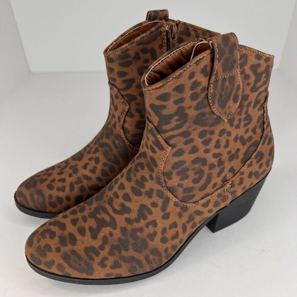 True Craft Shoes - True Craft Womens Winnie Brown Leopard Print Nubuck Side Zip Size 7M Ankle Boots